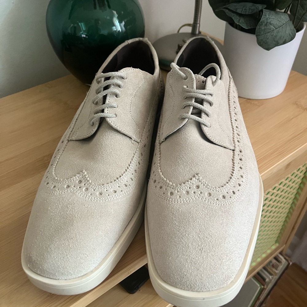 Joseph Abboud Enea Taupe Suede Wingtip Oxfords Mens Shoes Size 7 NIB - Picture 3 of 7